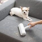 Rolă manuală pentru îndepărtarea părului de animale